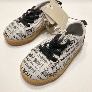 Zara Baby boy toddler graffiti shoes size 21/ 5.5